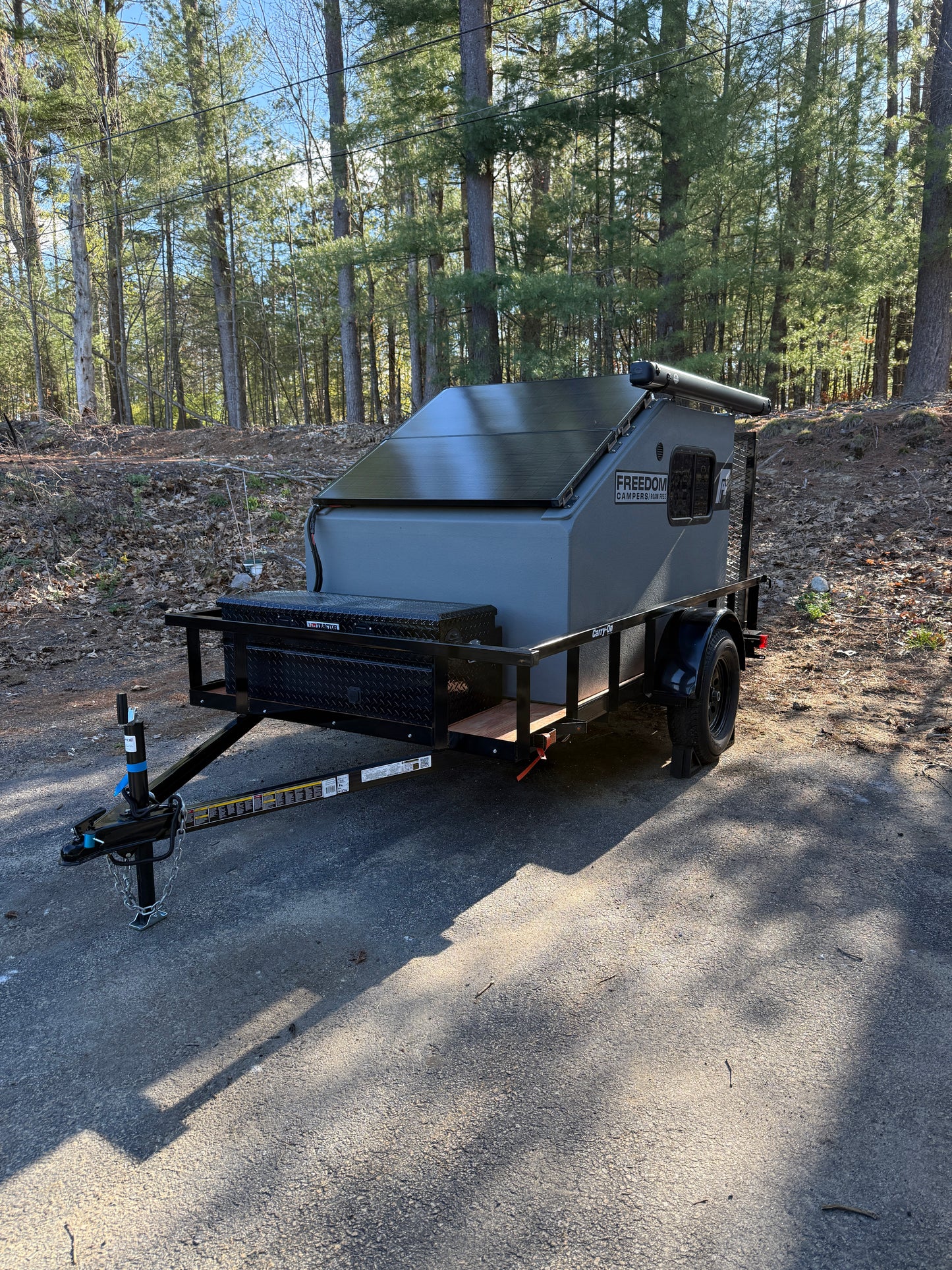 Freedom Camper 58X89 Grey With Fan